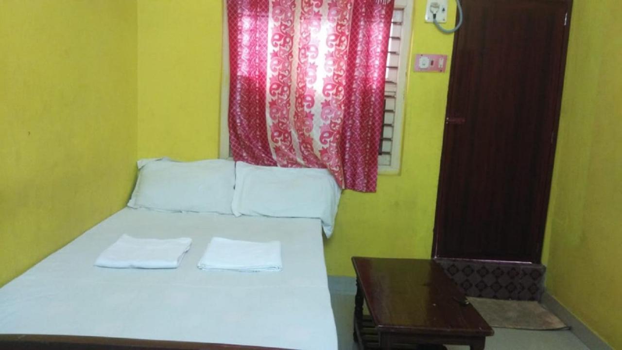 Family Guest House Near Bus-Stand Pondicherry Exterior photo
